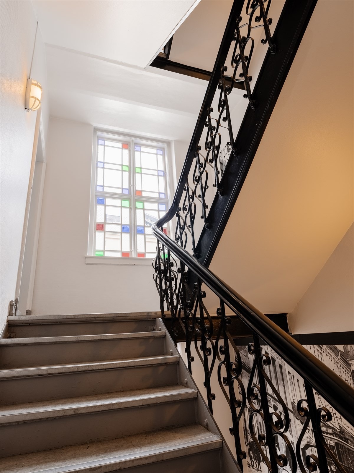 Leiligheten ligger i en flott bygård fra 1898. Galleribilde