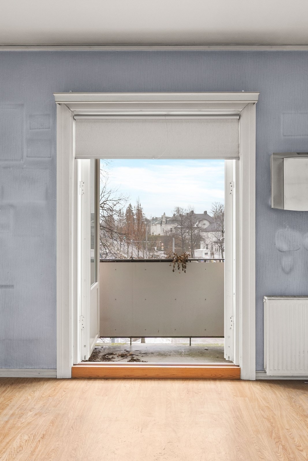 Doble dører ut til balkongen (ca. 2 kvm) Galleribilde