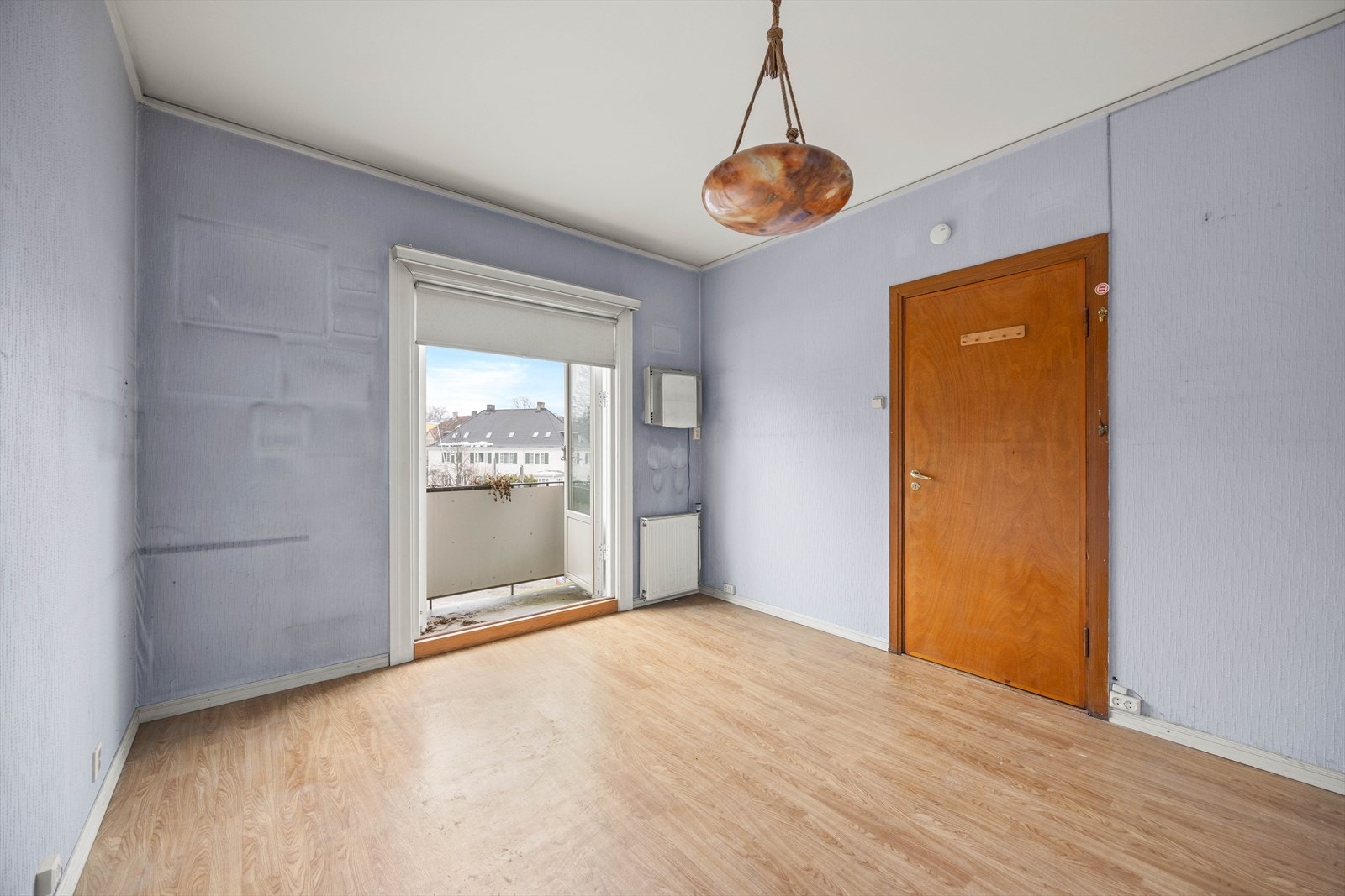 Utgang til balkong. Galleribilde