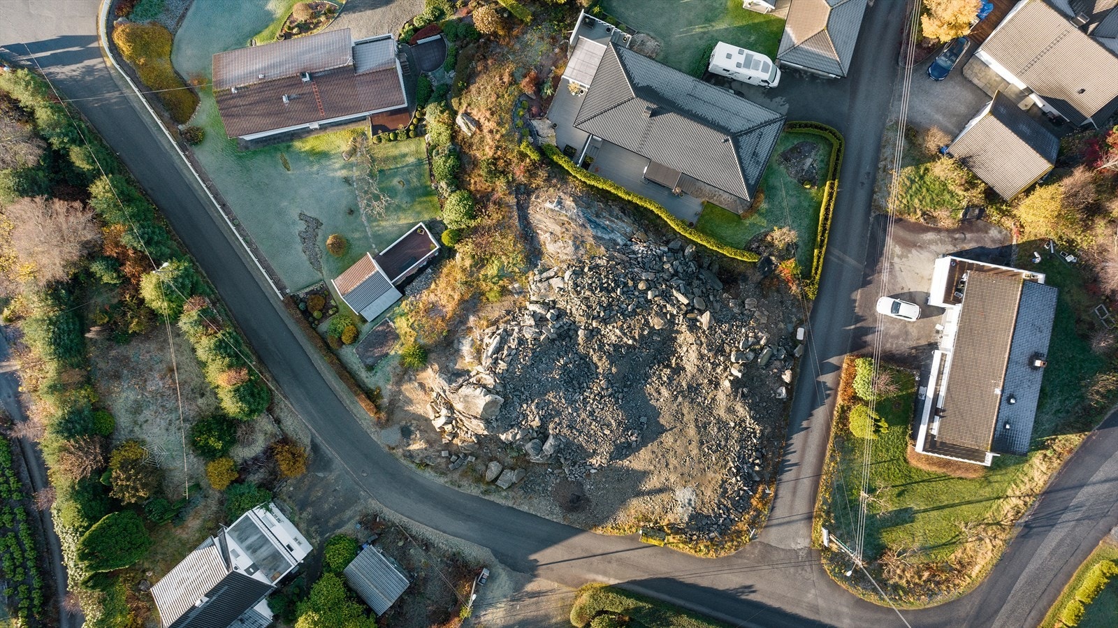 Det er påbegynt arbeid på tomten for klargjøring til oppføring av enebolig Galleribilde