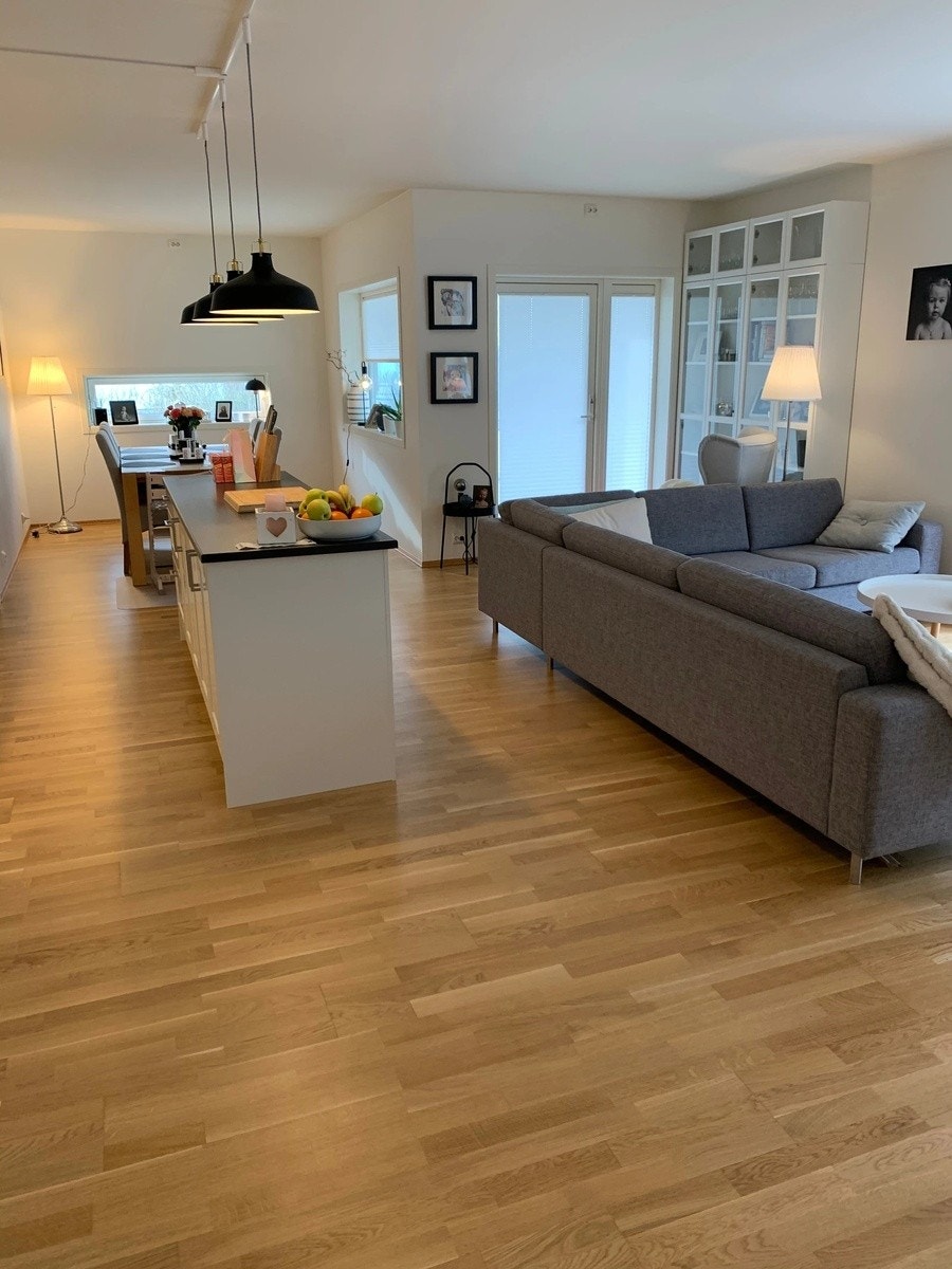 Stue og kjøkken Galleribilde