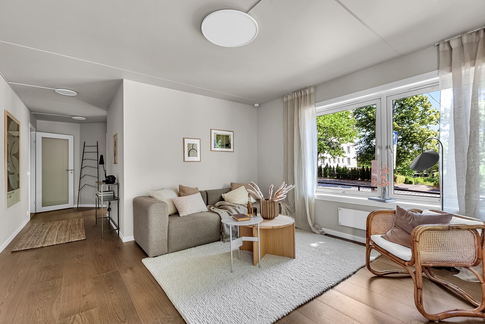 Rommet kvalifiserer for sosiale lag og hyggelige kvelder. Galleribilde