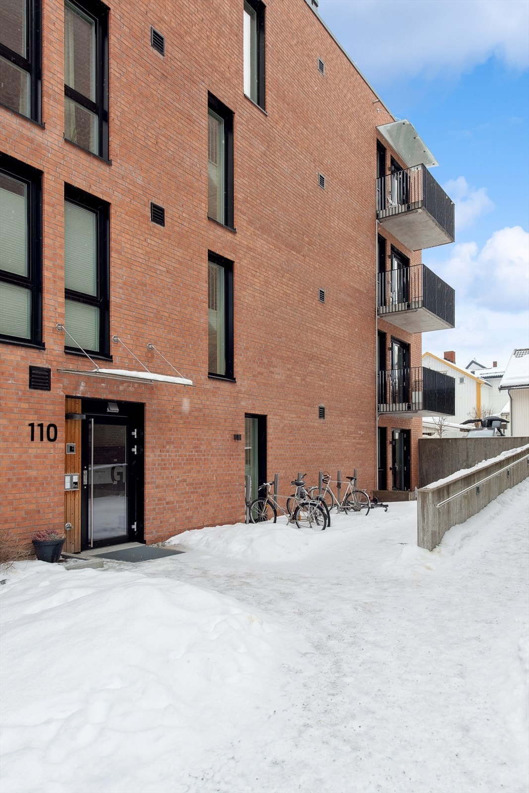 Torggata 110 er en moderne og innbydende 2-roms eierleilighet midt i hjertet av Hamar. Galleribilde