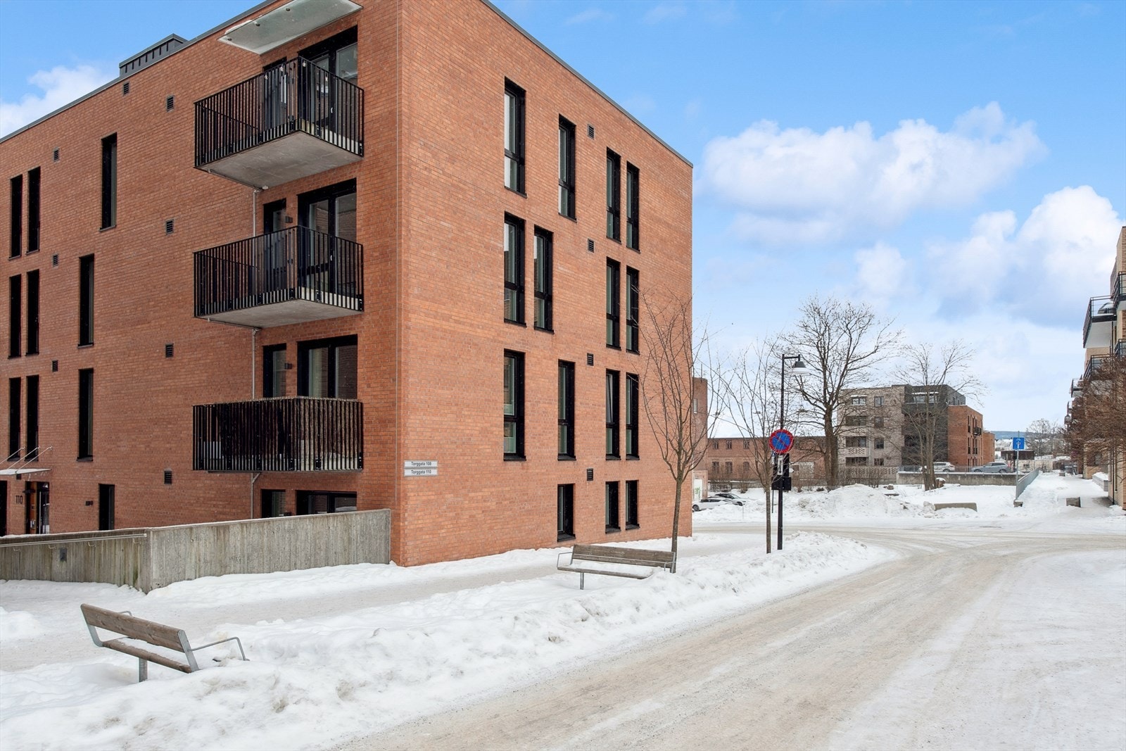 Eierseksjonssameiet Vestbyen Kvartal består av 99 enheter, fordelt på 87 boligseksjoner og 12 næringsseksjoner. Galleribilde