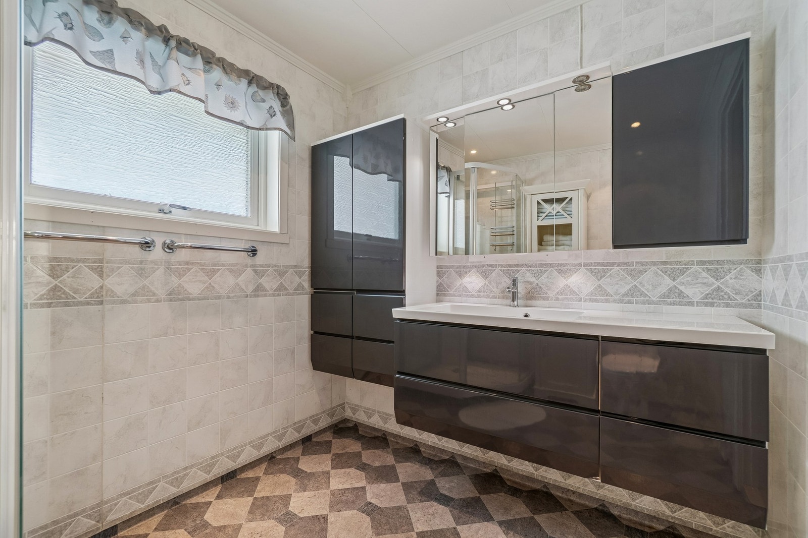 Bad i hoveddel. Galleribilde