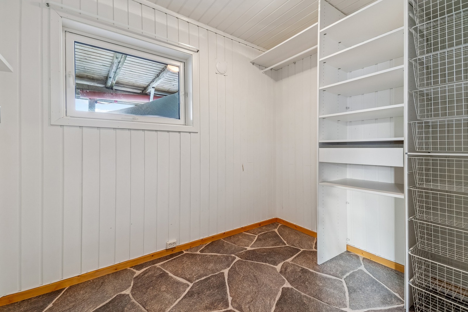 Soverom i hybeldel. Galleribilde