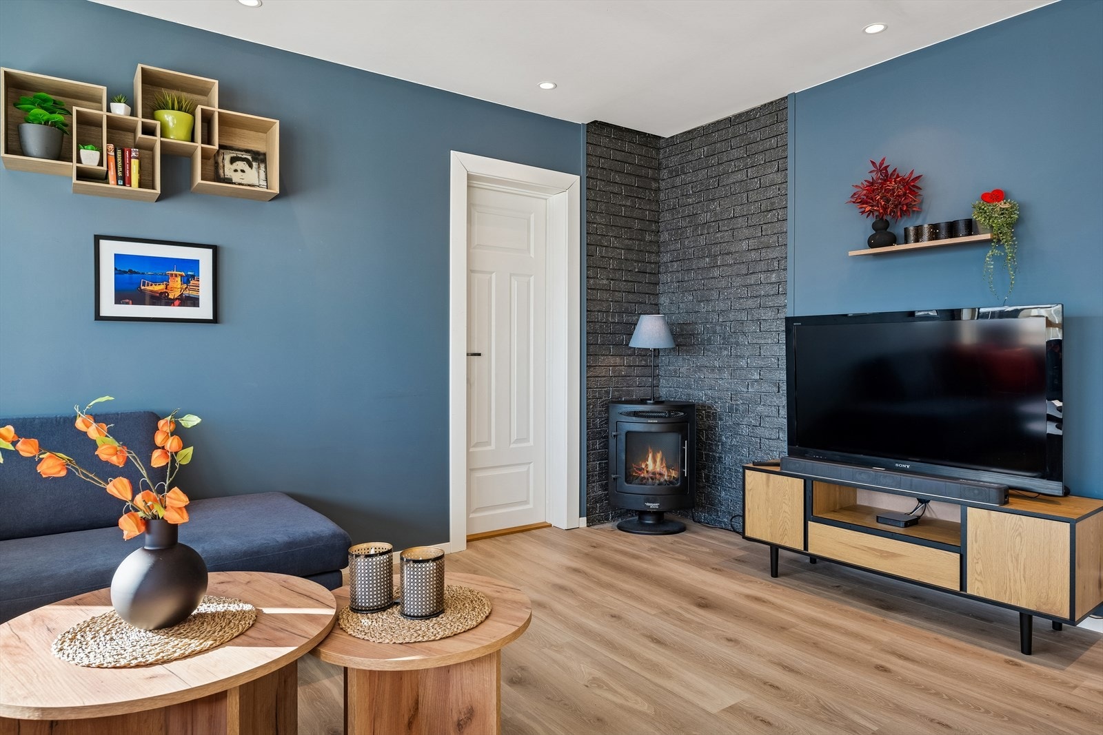 Mulighet for ildsted (på bilde er det en elektrisk ovn) Galleribilde