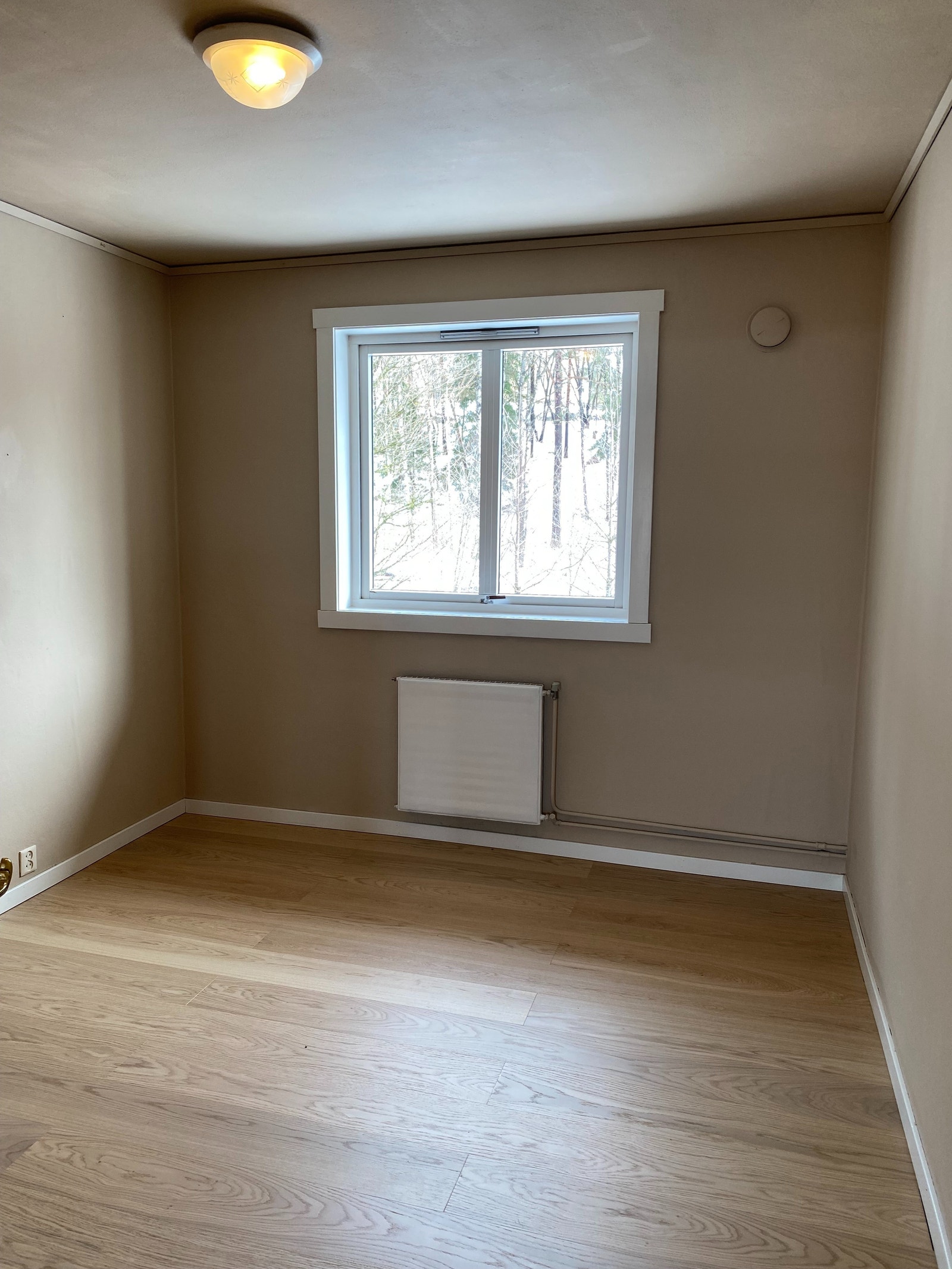 Radiator også her. Galleribilde