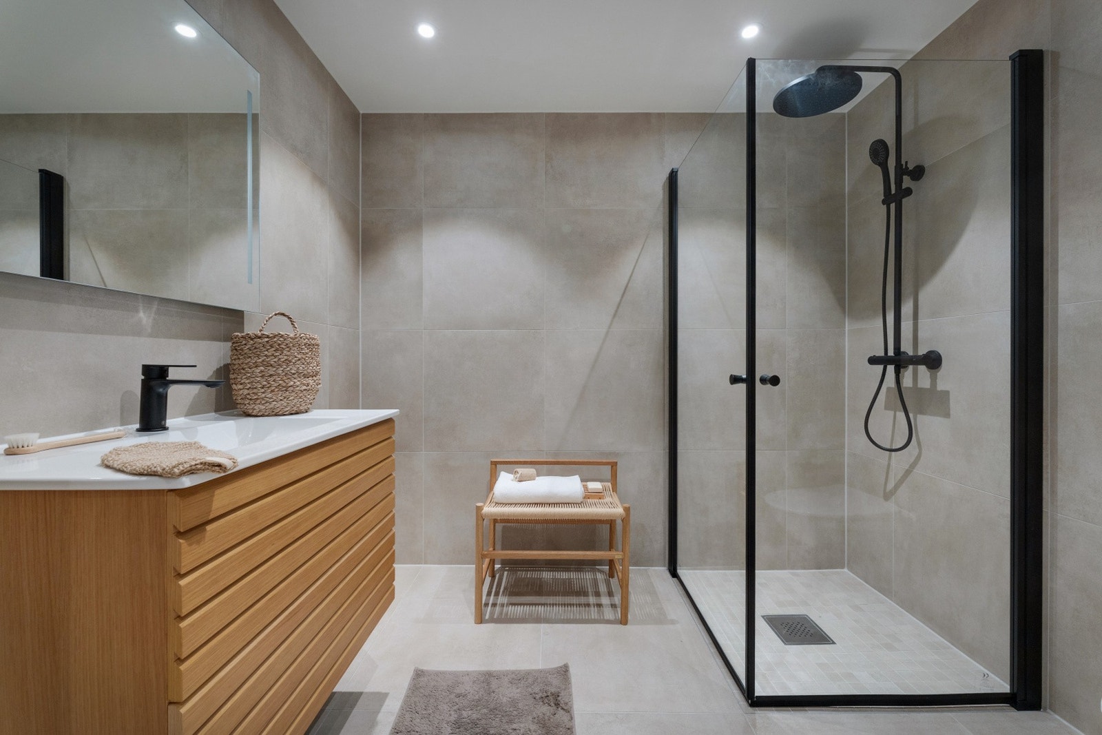 NB - Bildene er fra nabohuset. Galleribilde