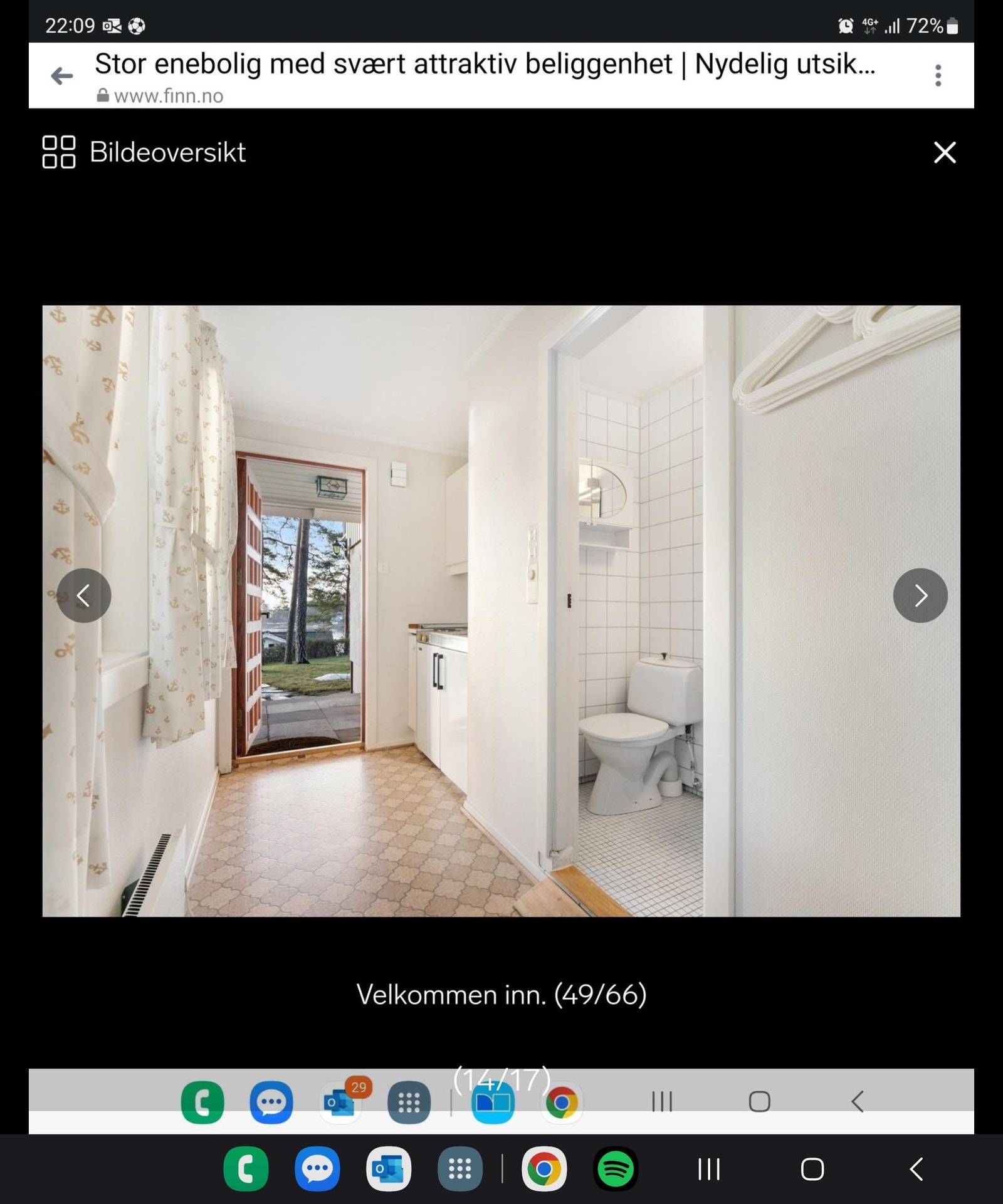 Gangen med dør inn til badet. Galleribilde