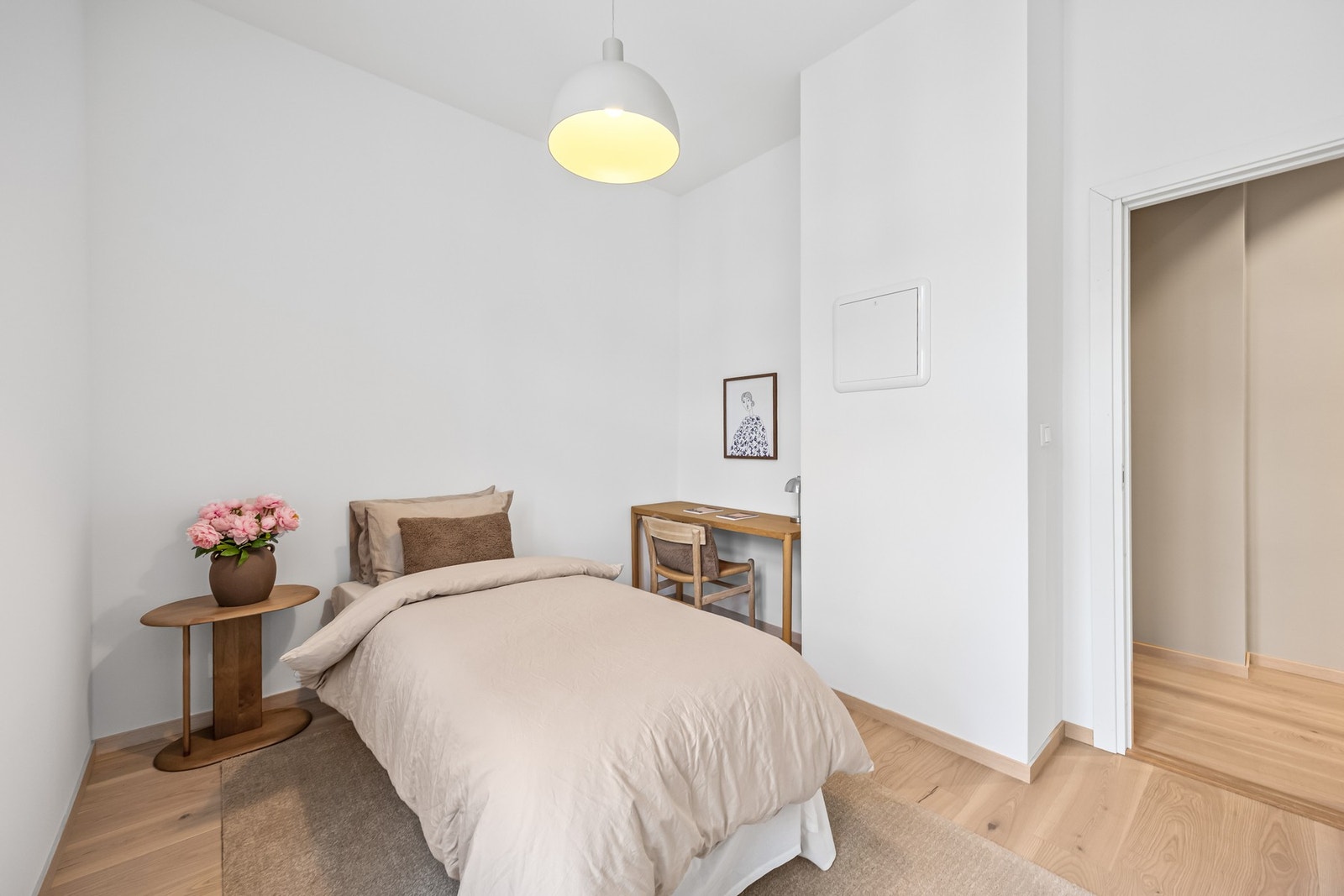 Rommet kan også brukes som et gjesteværelse eller hjemmekontor. Galleribilde