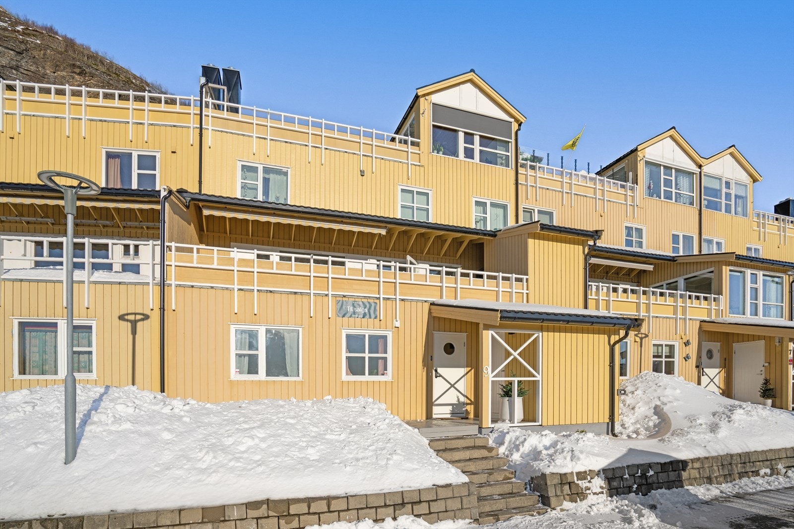 Lekker terrasse-leilighet over 2 plan med fantastisk utsikt i Nedre Lagård terrasse Galleribilde