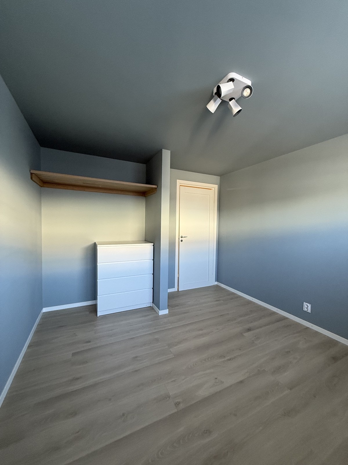 Hovedsoverom, samt videre disponibelt rom Galleribilde