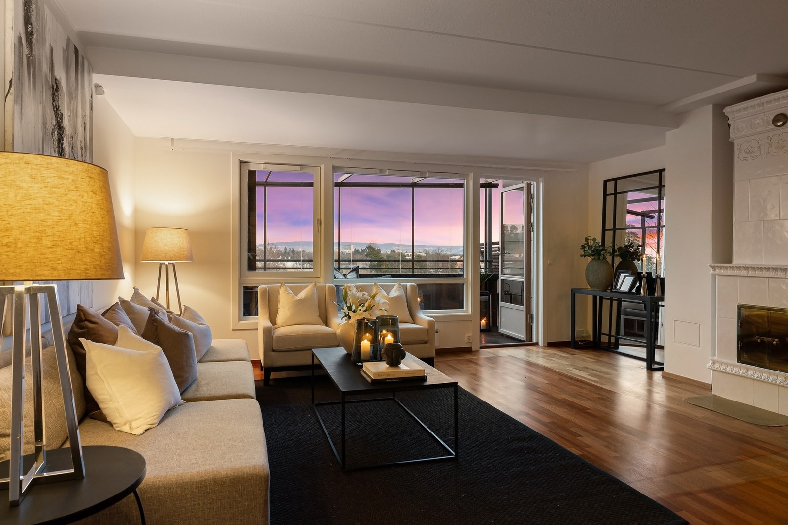 Stor stue gir fleksibiliet hva gjelder inndredningsmuligheter. Galleribilde