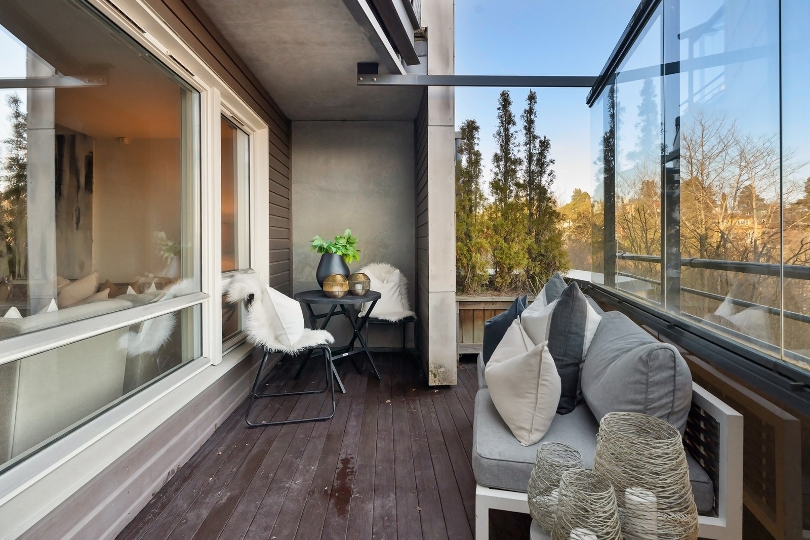 Innglasseringen gjør uteområdet mer anvendelig større deler av året. Galleribilde