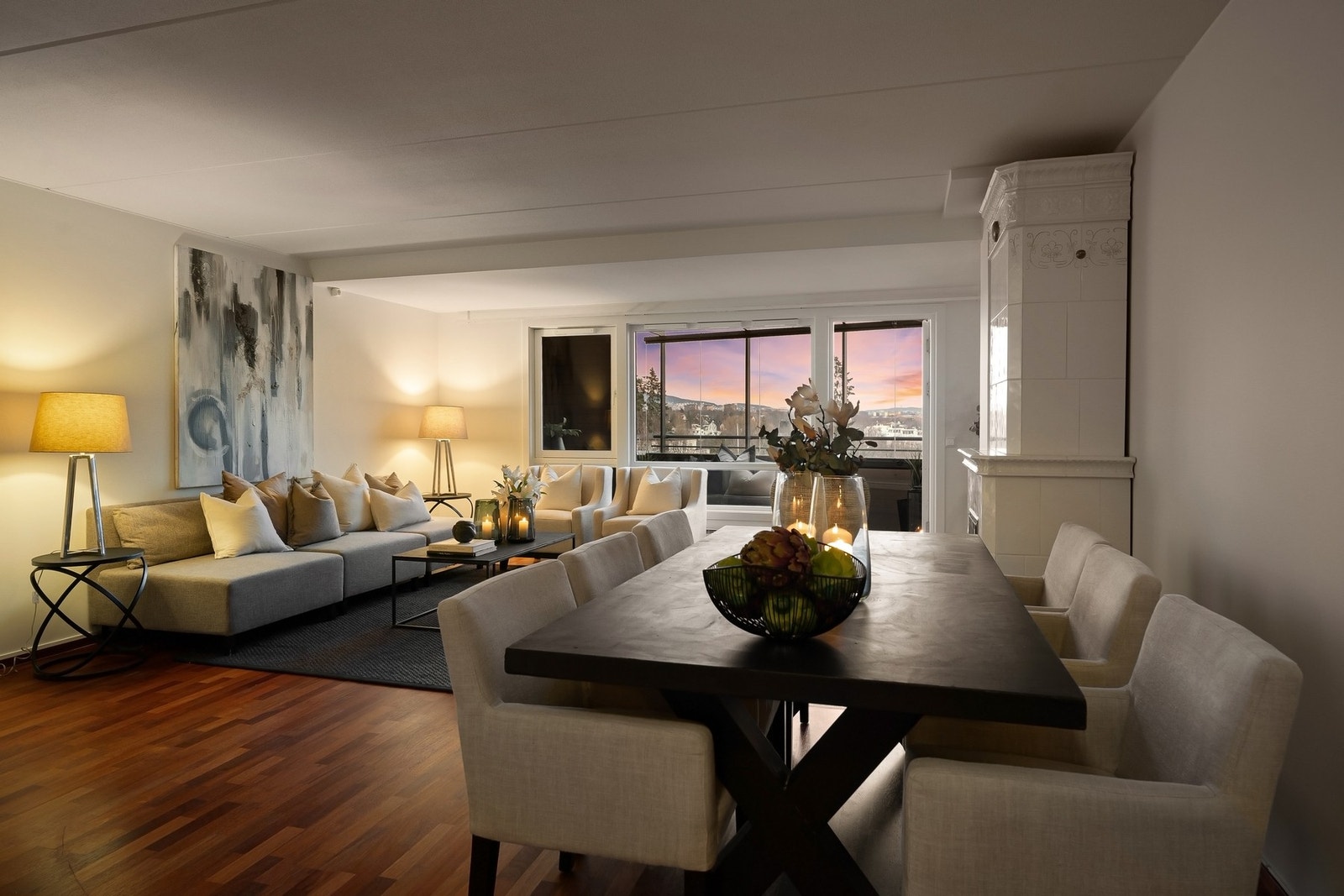 Velkommen til Husebybakken 17H - Presentert av Gøran Sørensen v/PrivatMegleren Dyve & Partnere. Galleribilde