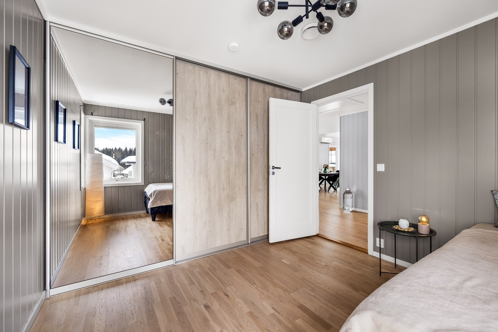 Rommene gir plass til hele familien, samt gjester. Galleribilde