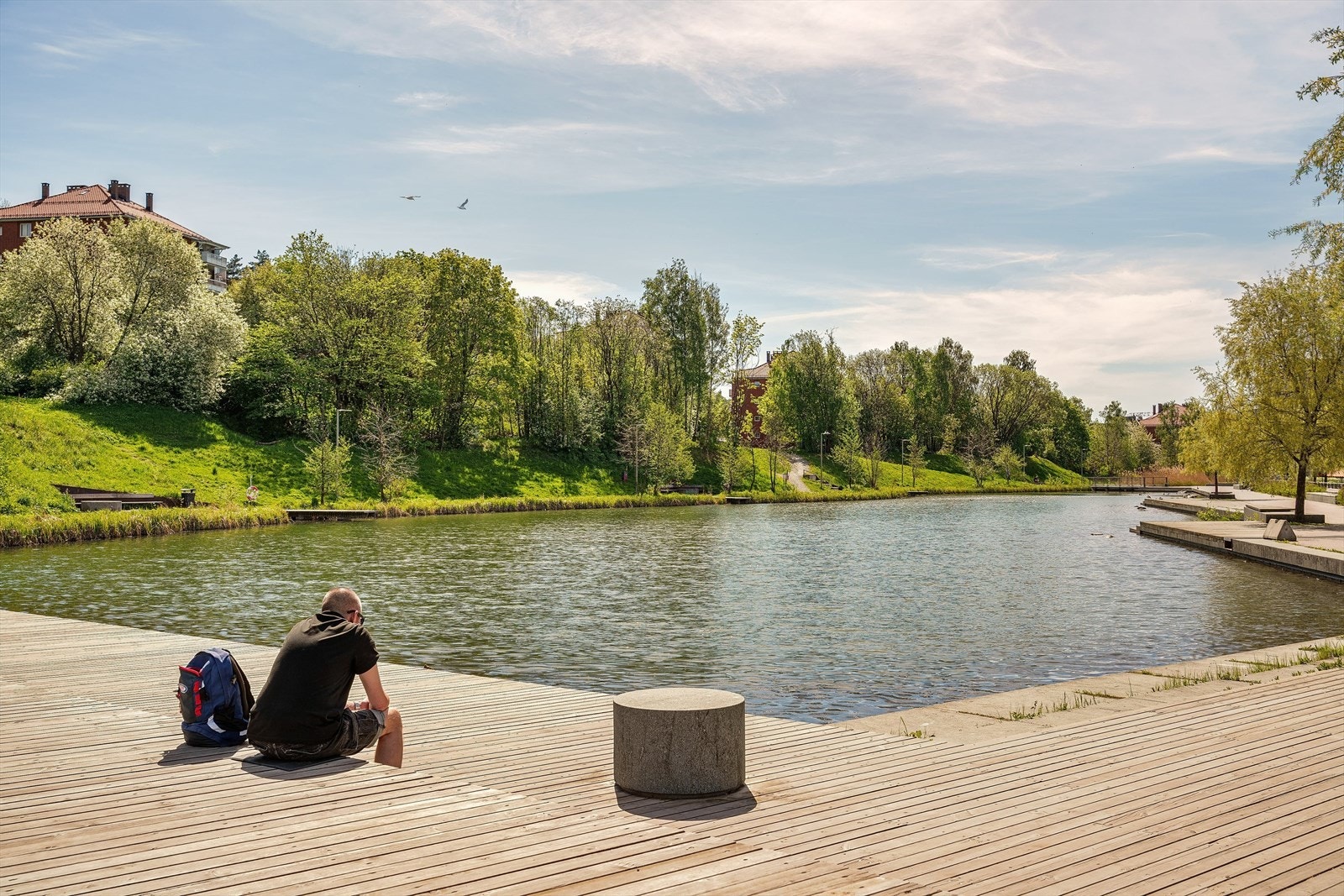Fine områder i nabolaget for rekreasjon og tur - bilde er tatt av Teglverksdammen 5 minutter gange fra leiligheten. Galleribilde