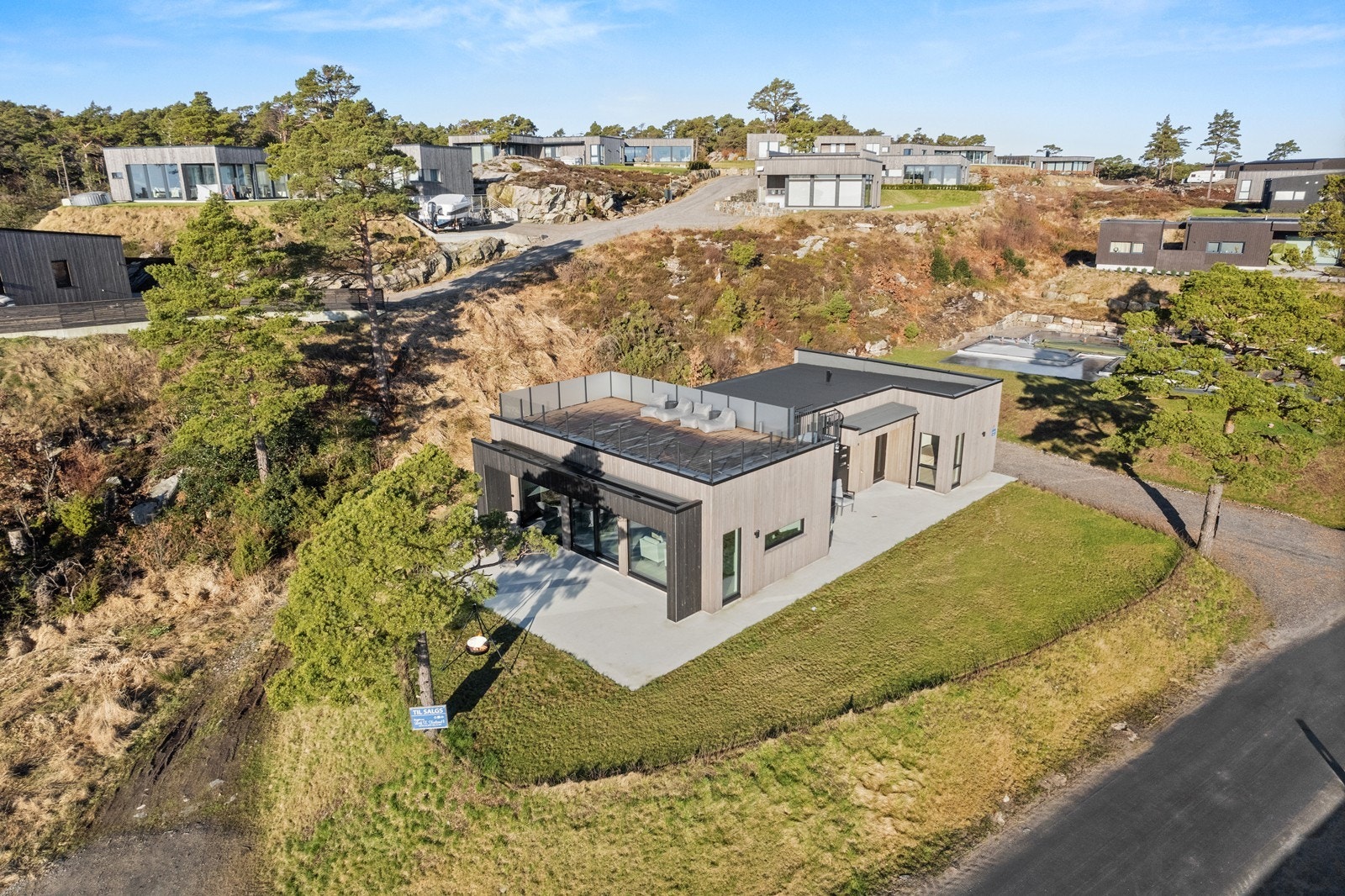 Hytta har en fin beliggenhet med friområde i forkant Galleribilde