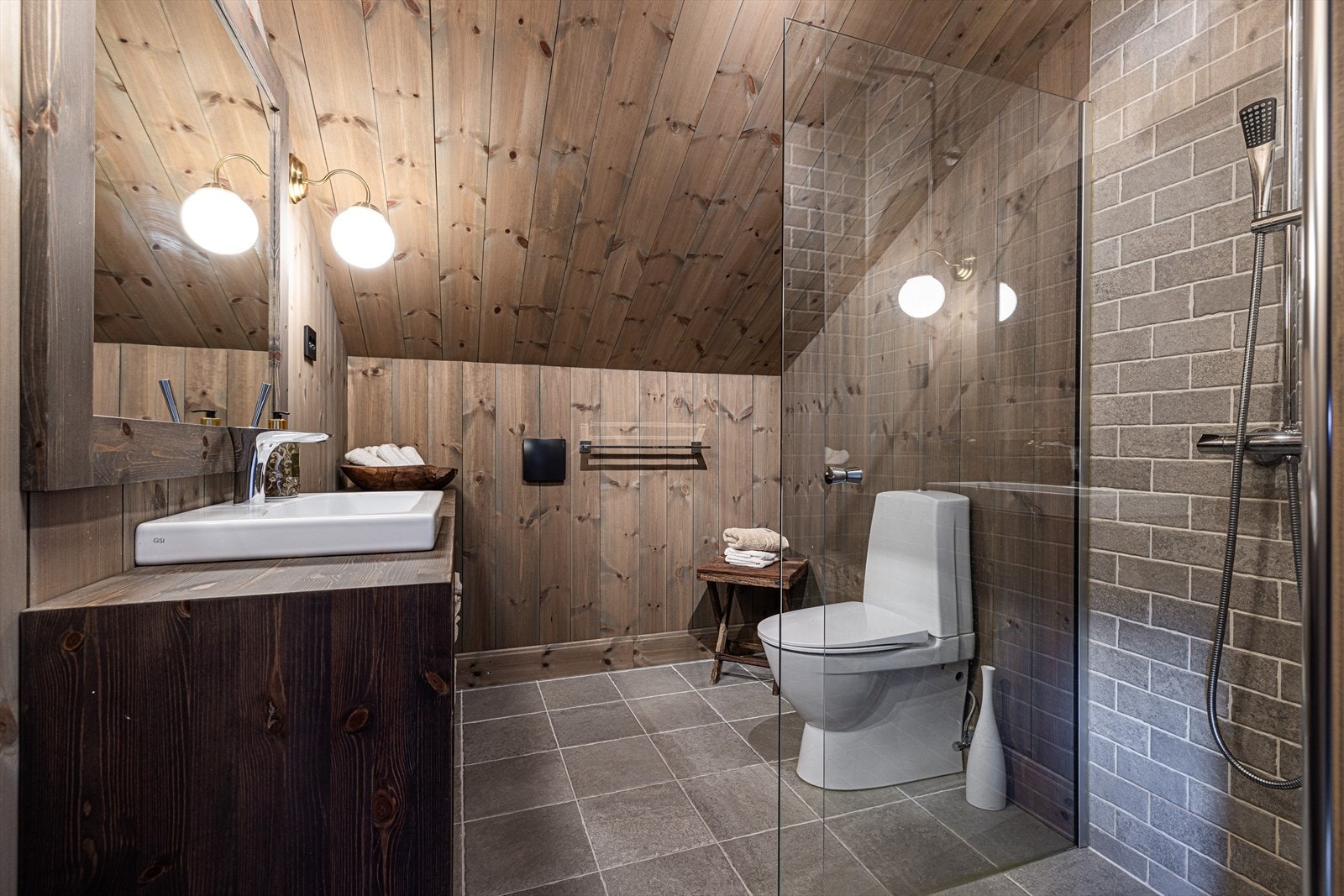 Bad i 2. etg Galleribilde