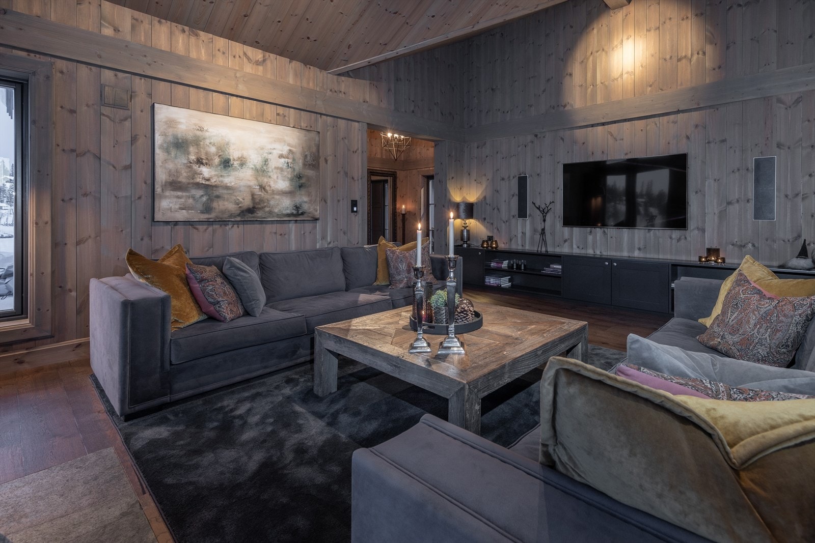 Integrerte høytalere. Legg merke til fargekombinasjonen Galleribilde