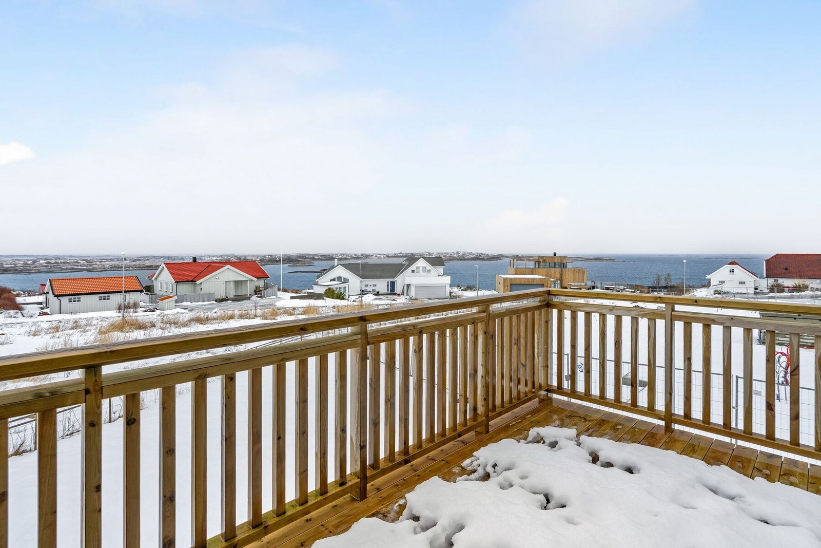 4-roms leilighet beliggende i et veletablert boligfelt på Dyrvik Galleribilde