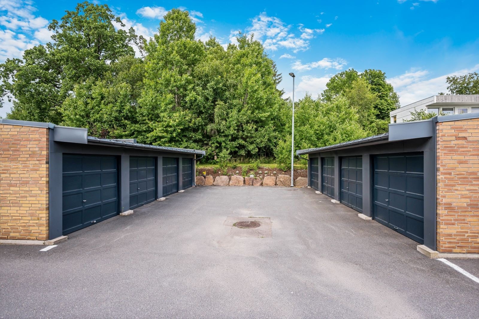 Garasje følger med Galleribilde
