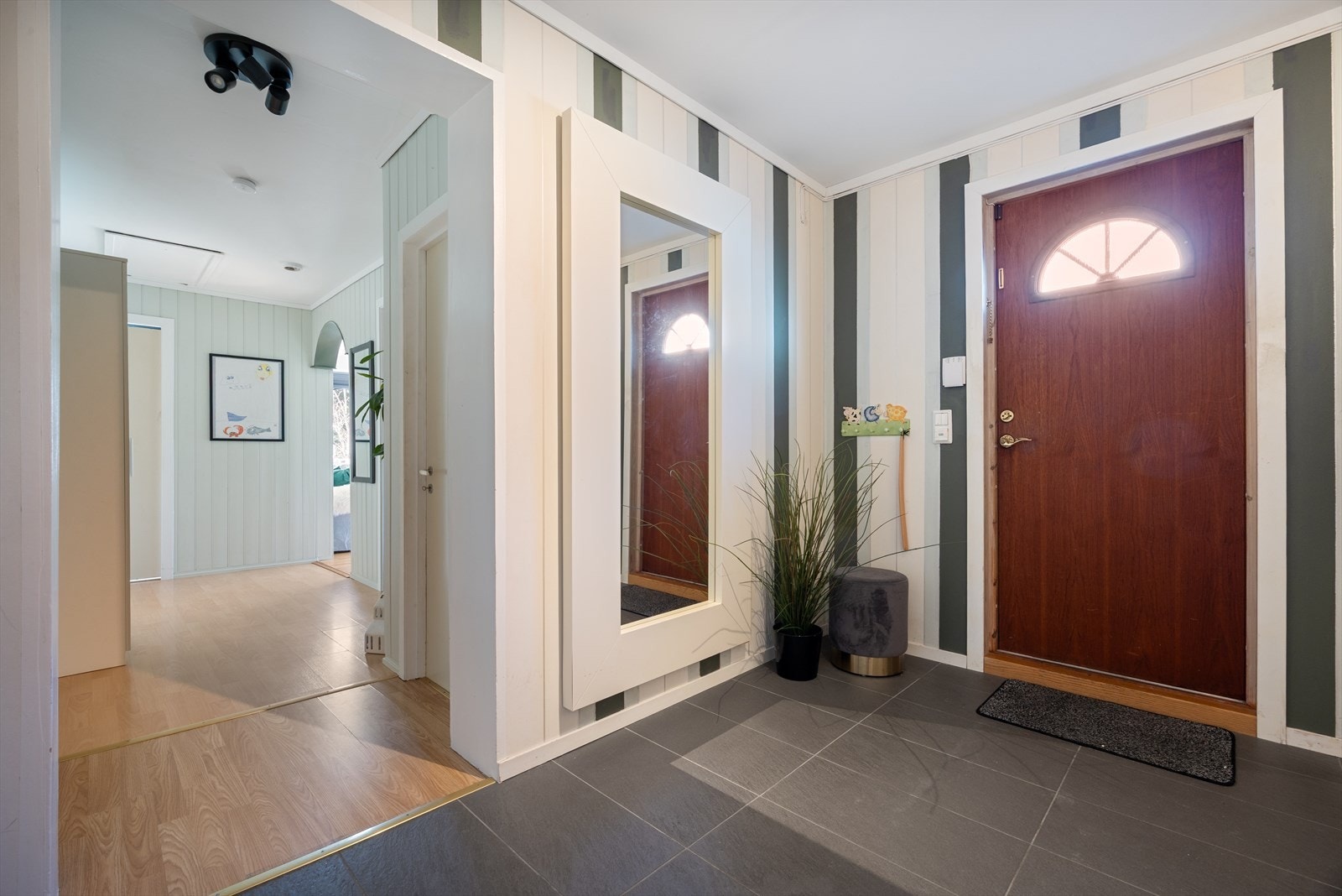 Entre / hall Galleribilde