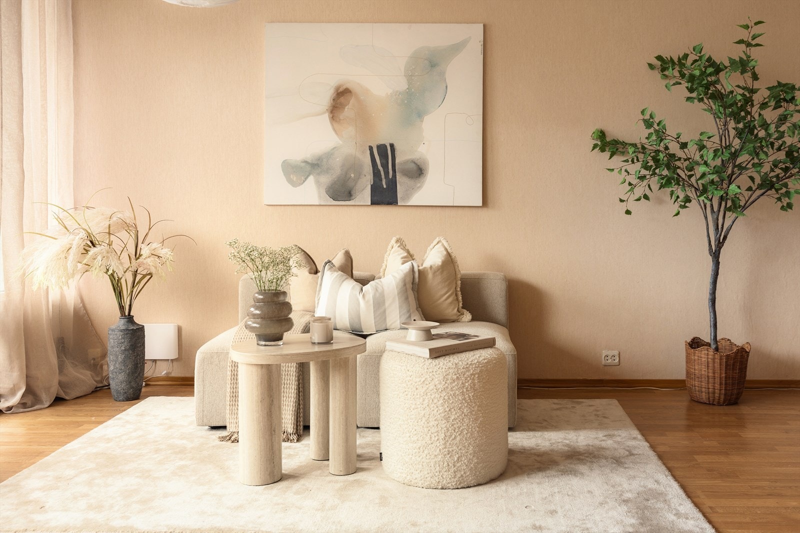 Boligen har behov for modernisering og gir en flott mulighet til å skape ditt drømmehjem. Galleribilde