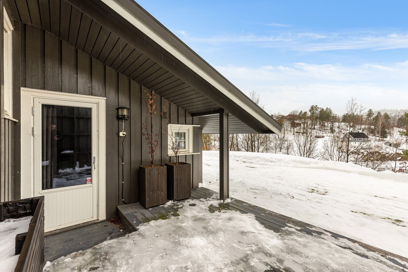 Plattingen er lun og med gode solforhold. Galleribilde