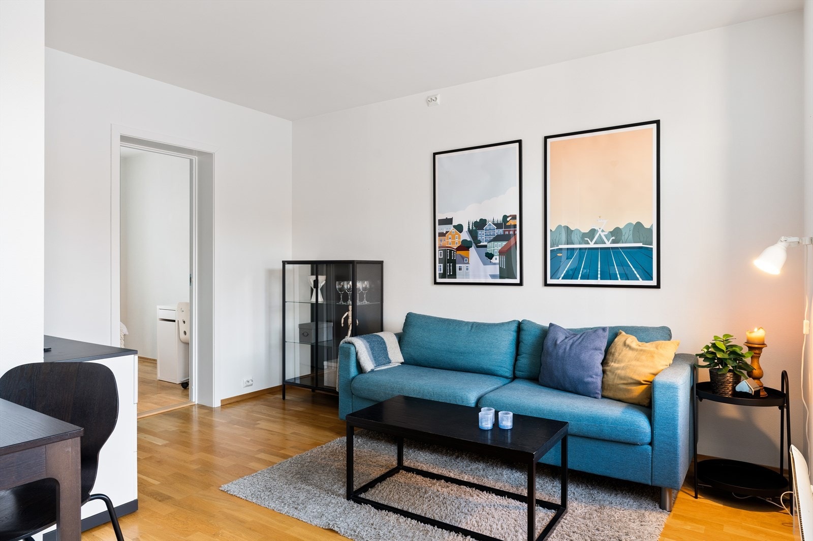 Lave felleskostnader på 2 746,- pr. mnd. Internett inkludert. Galleribilde