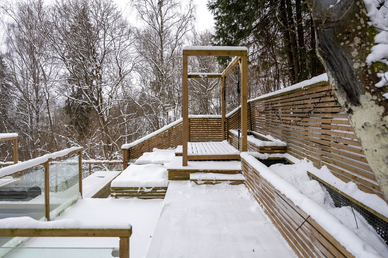 Her bor man trygt uten biltrafikk rundt huset. Galleribilde