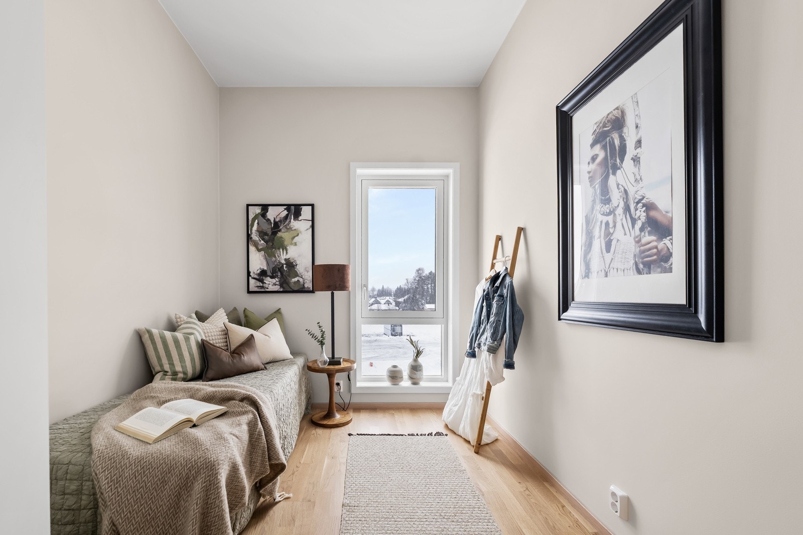 Soverom 2 er utstyrt med garderobeskap. Galleribilde