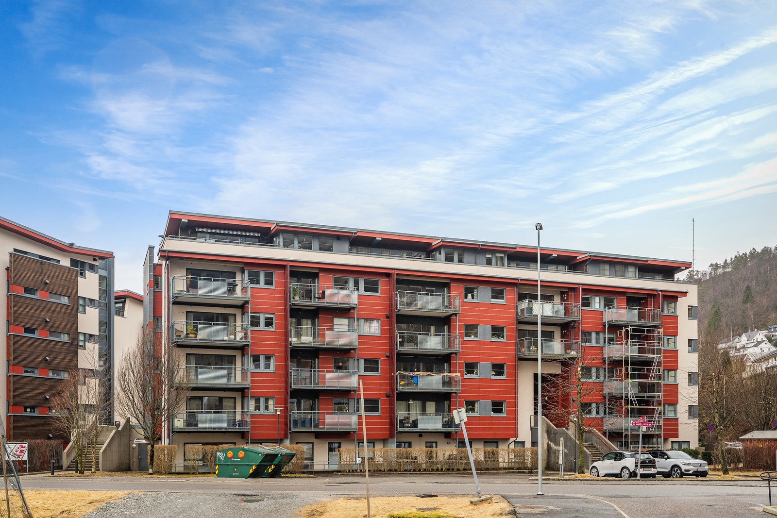 Leiligheten stod ferdigstilt i 2008 og ligger i et fint og moderne bygg. Galleribilde