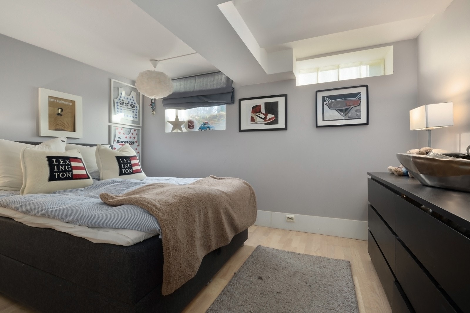 Innredet rom i u.etasje. Galleribilde