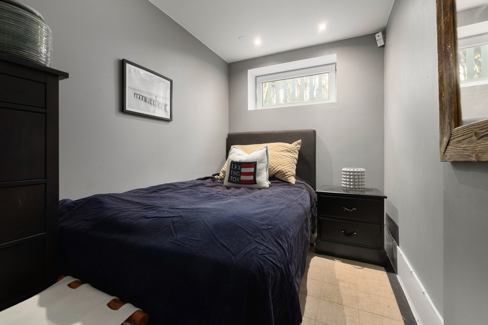 Innredet rom i u-etasje. Galleribilde