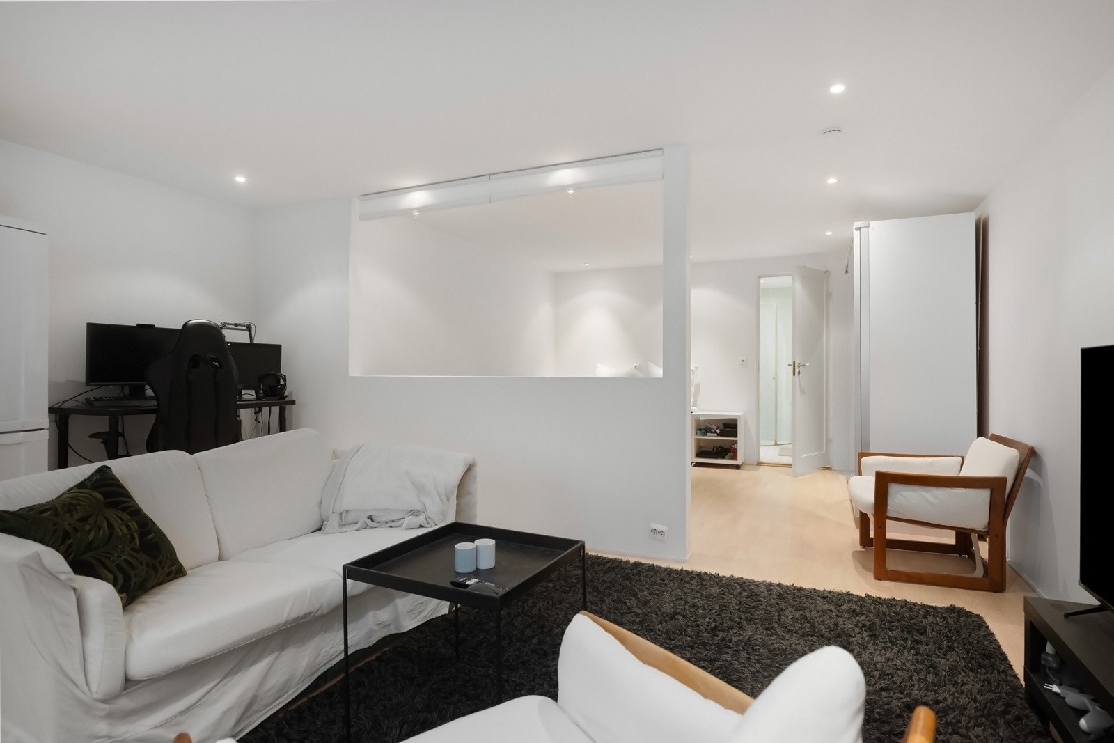 Gjestedel. Galleribilde