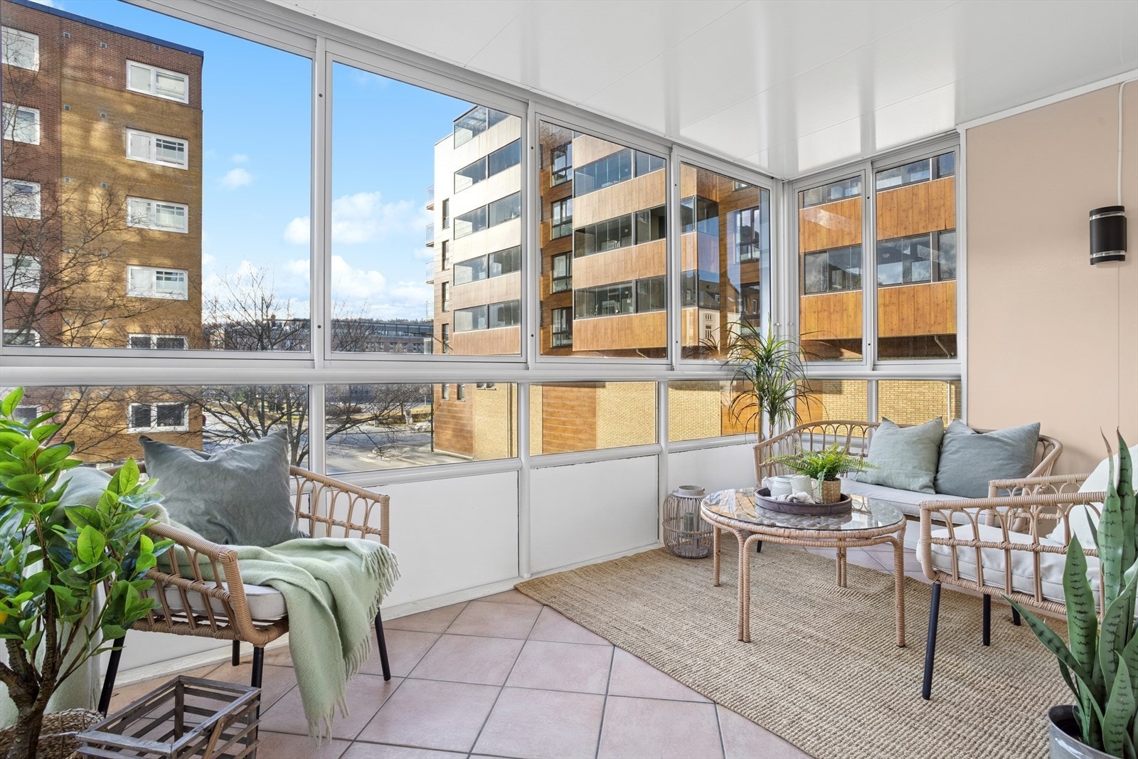 Velholdt og tidsriktig 4-roms med endebeliggenhet ved Elgeseter/Øya. Galleribilde