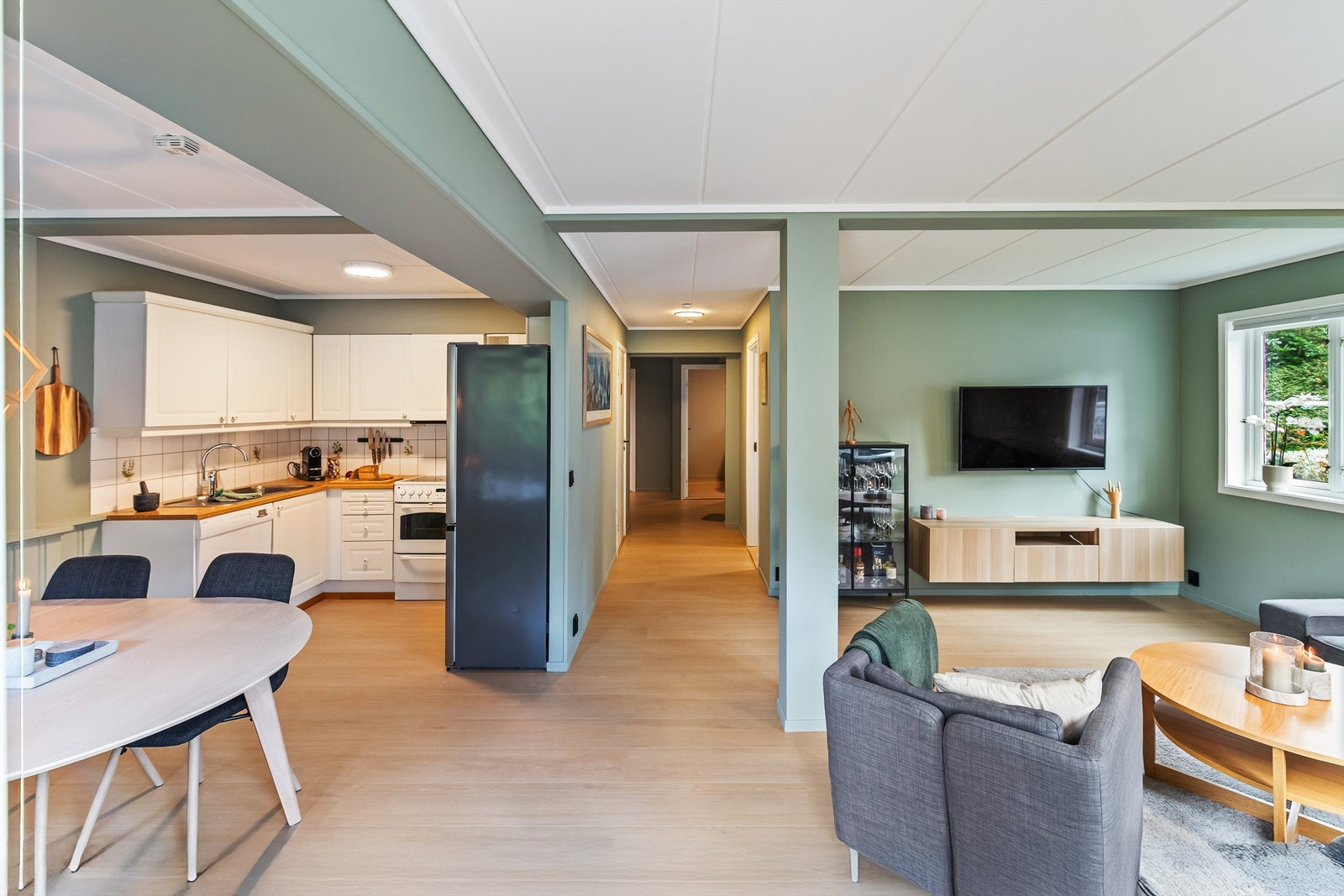 Åpen stue/kjøkken løsning Galleribilde