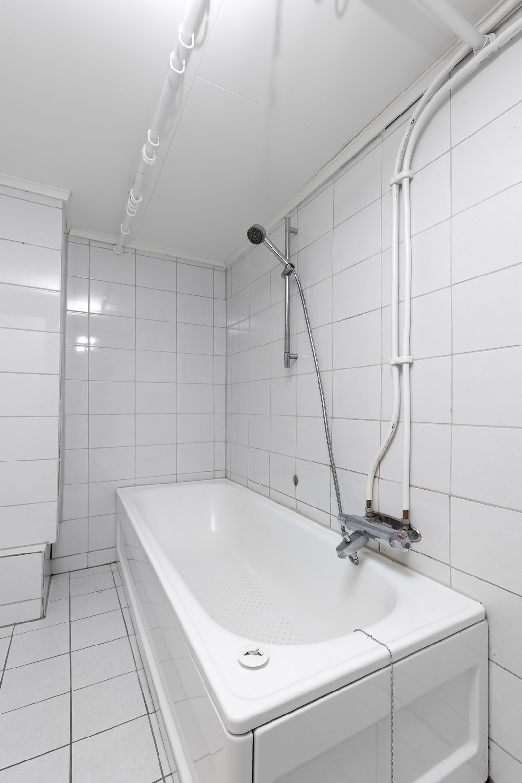 Badet trenger oppgradering for å møte dagens standard. Galleribilde