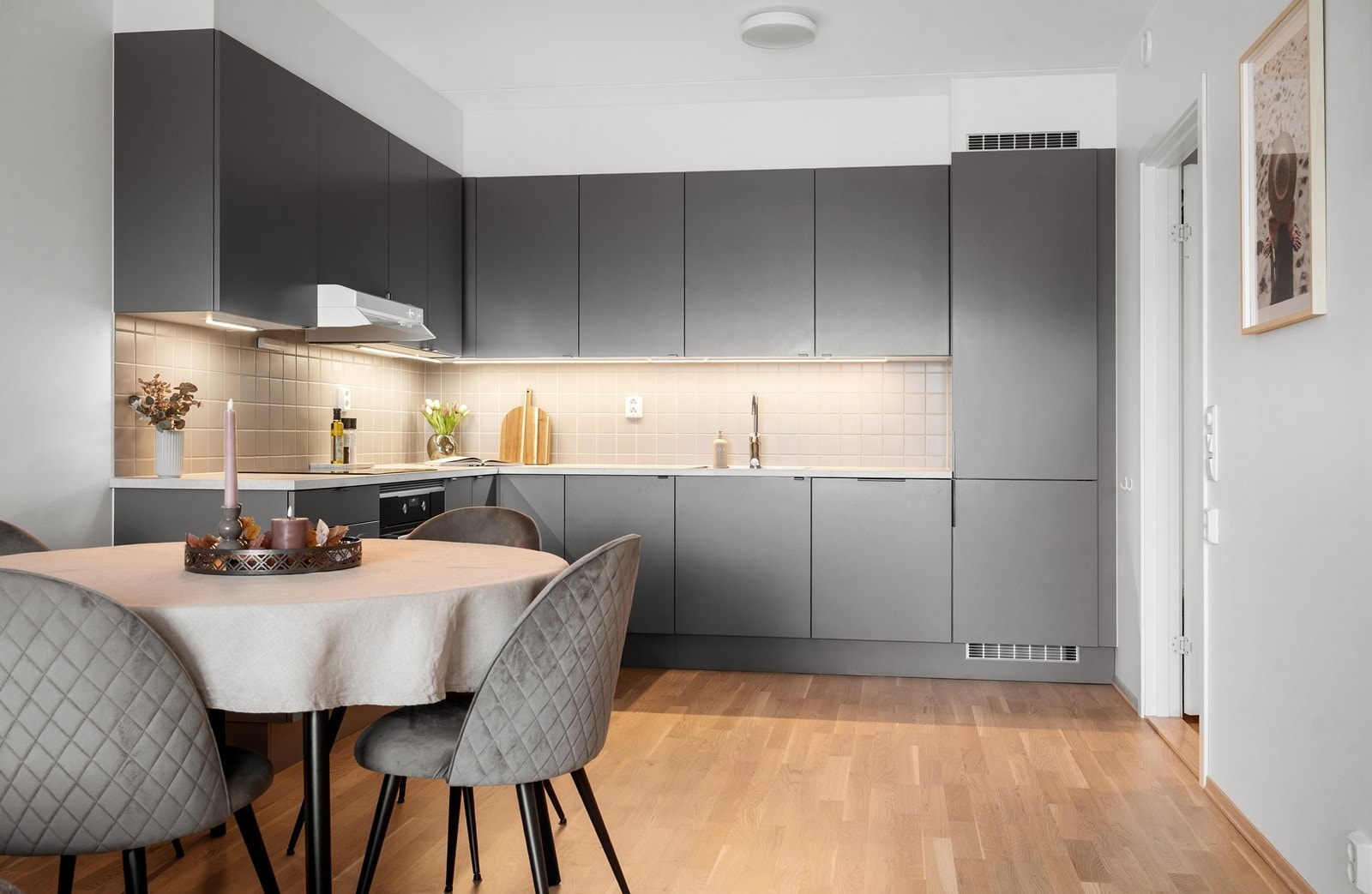 Oppgradert hvitevarepakke fra Electrolux valgt som tilvalg ved oppføring. Galleribilde