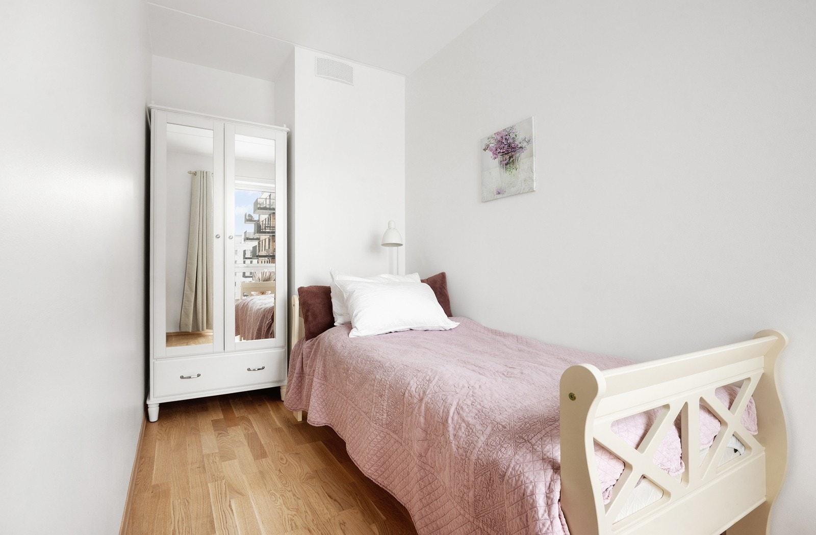 Soverom 2 blir i dag benyttet som gjesterom. Galleribilde