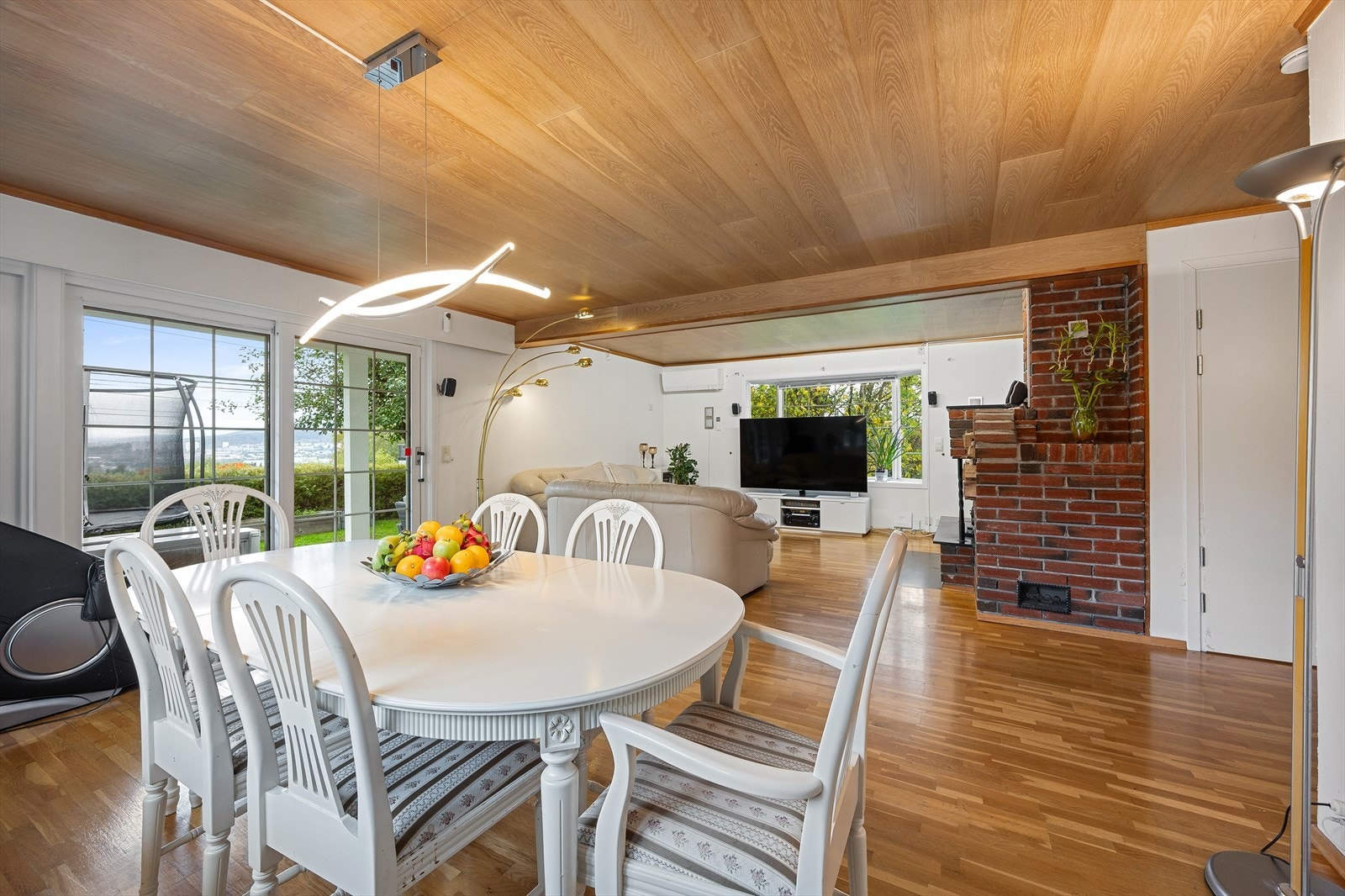 Et perfekt oppholdsrom for sosiale sammenkomster. Galleribilde