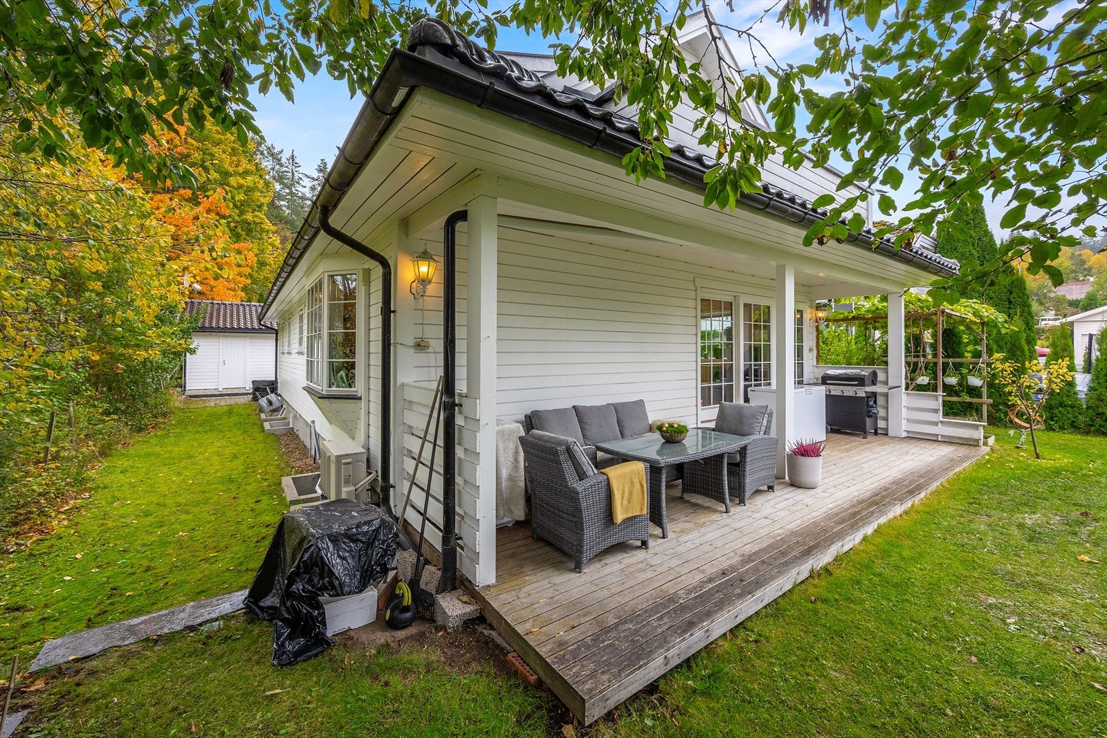 Fra terrassen kan man nyte optimale solforhold gjennom hele dagen. Galleribilde