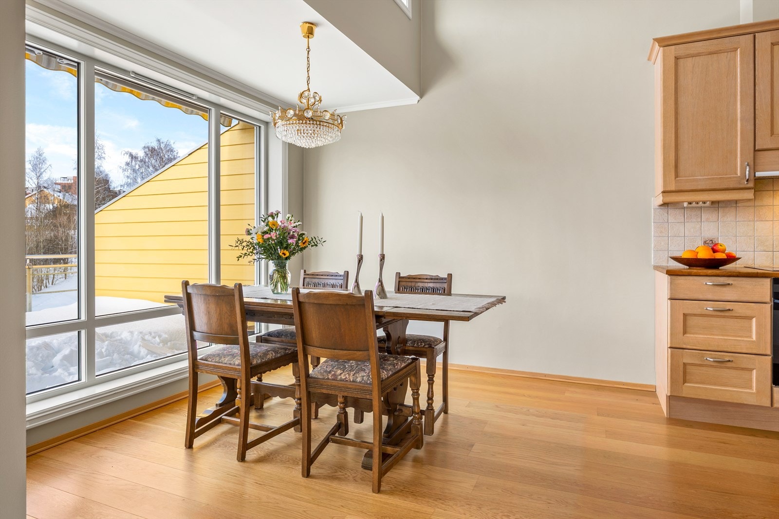 Stue/spisestue Galleribilde