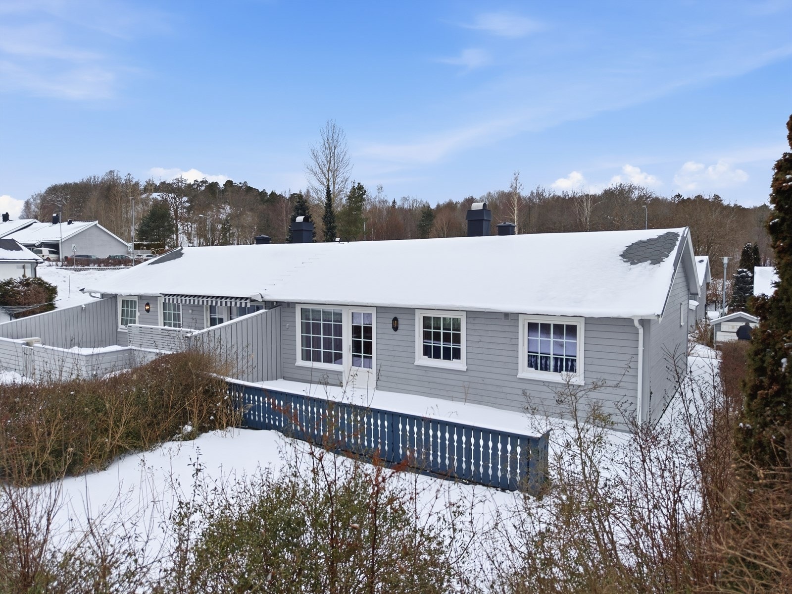 Velkommen til en lettstelt 1/2 part av tomannsbolig med fin beliggenhet på Bekkefaret. Fotograf A7 media v/Joakim M. Moltzau Galleribilde