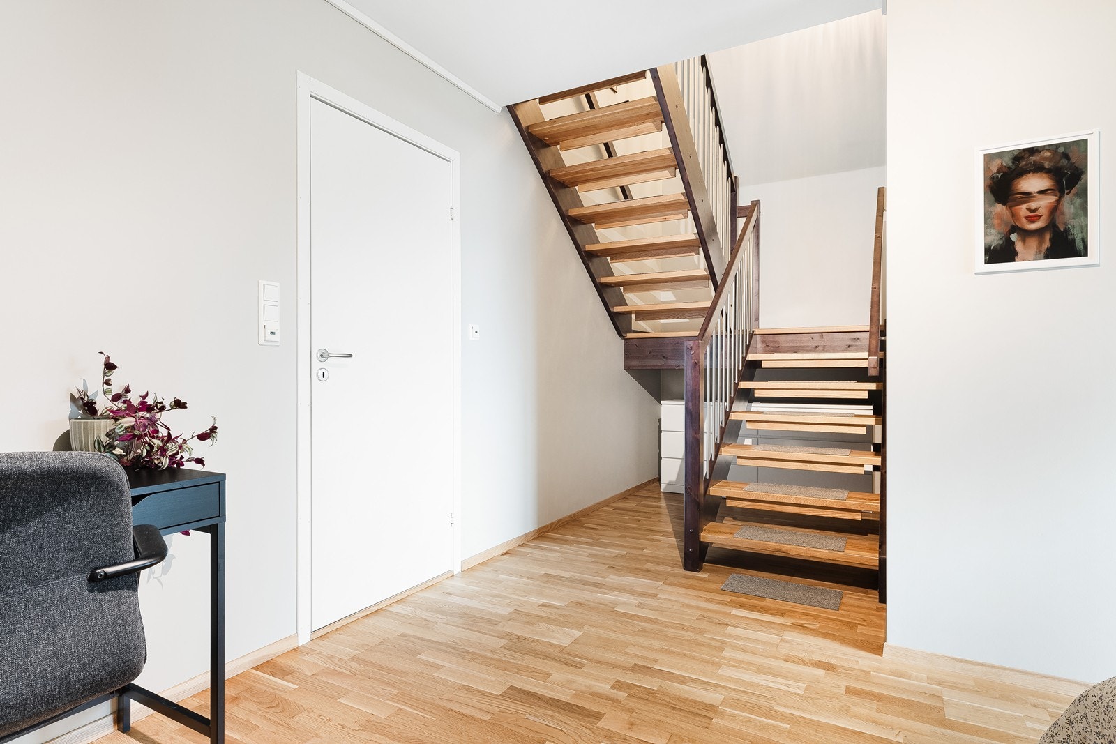 En trapp ned Galleribilde