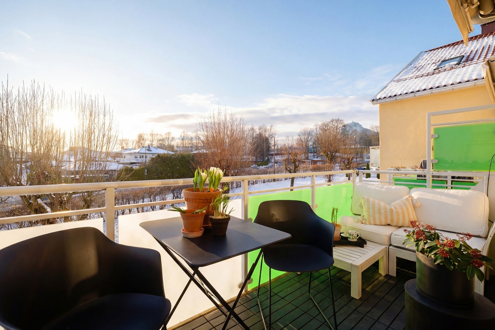 Balkong uten innsyn. Galleribilde