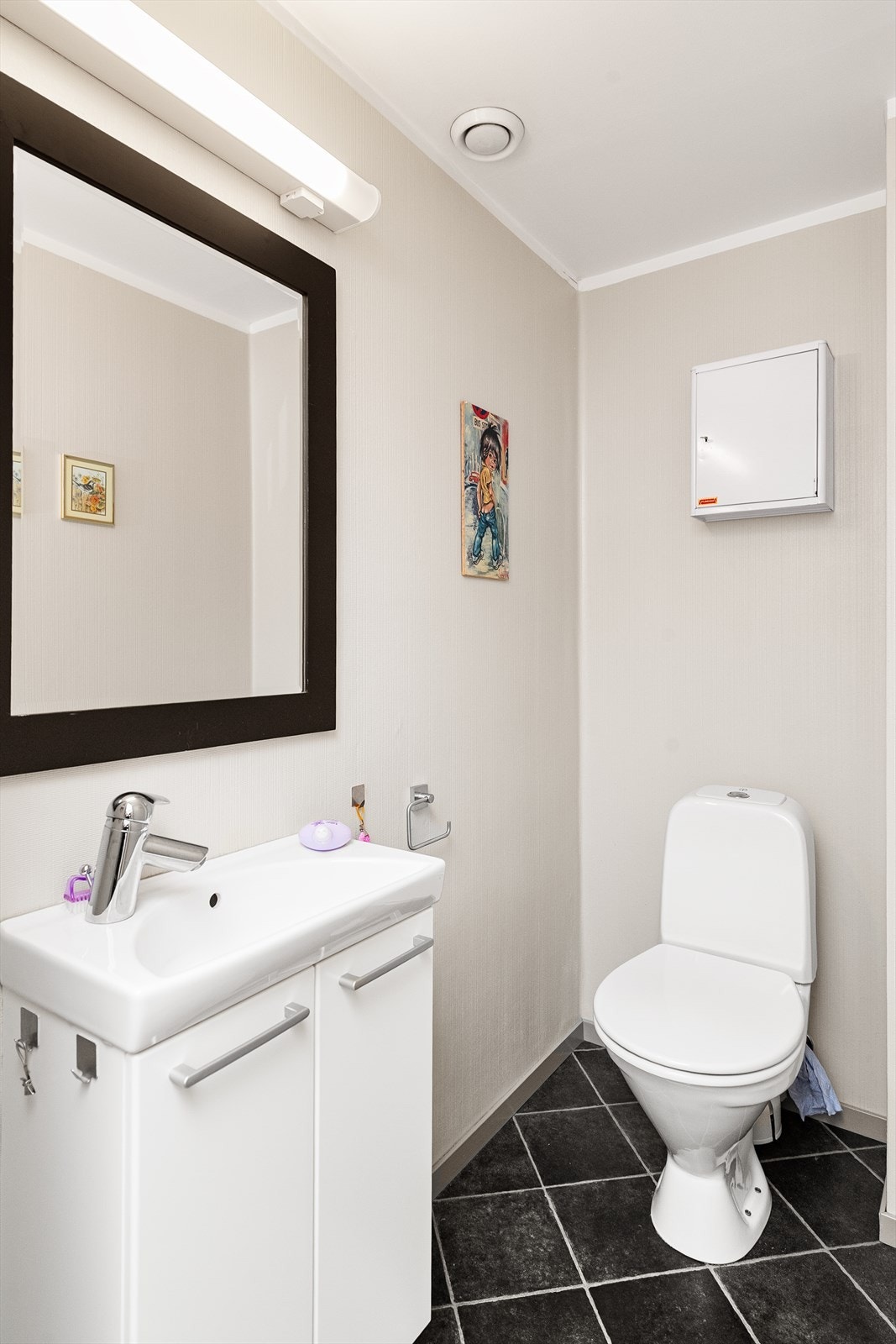 Toalettrom Galleribilde