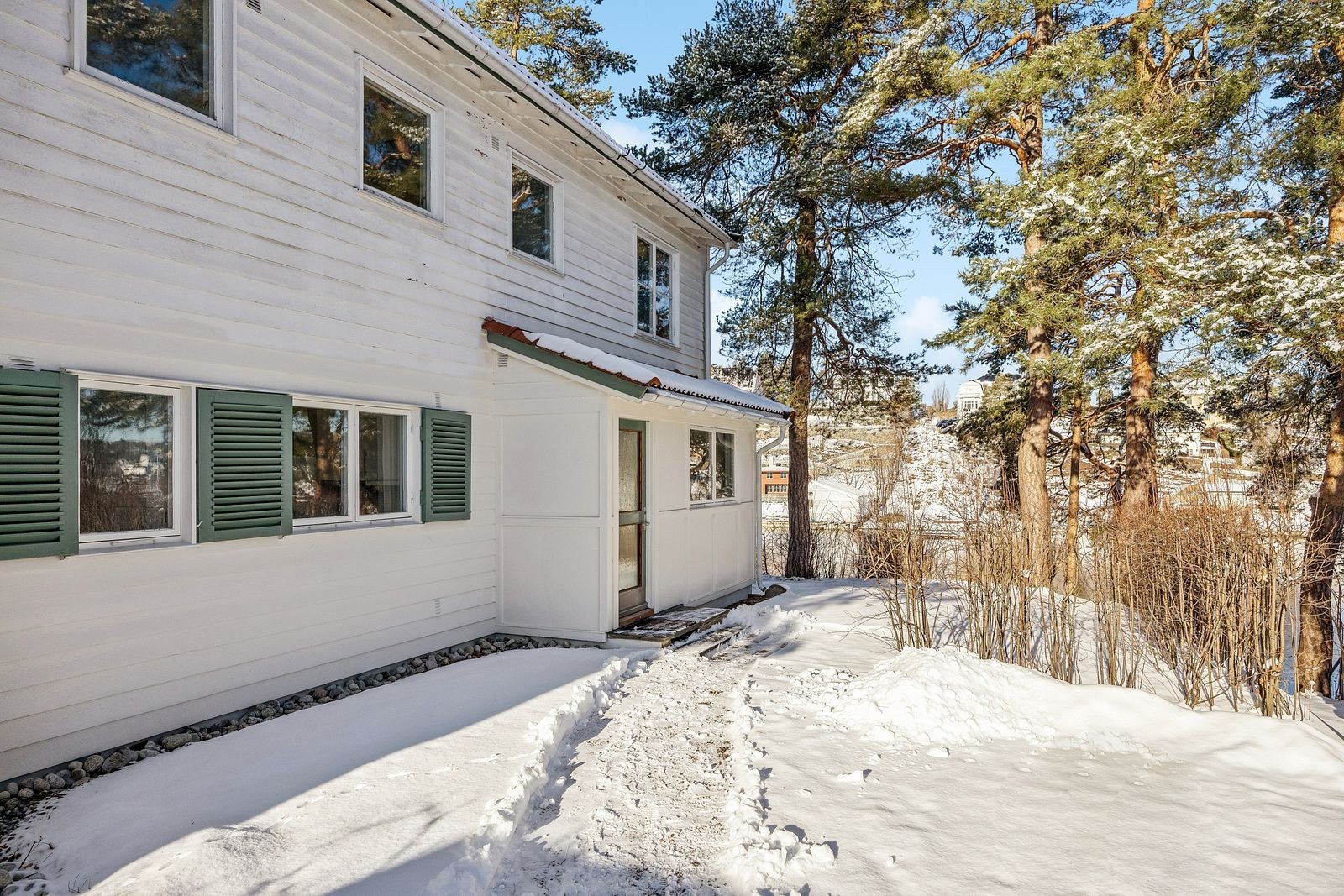 Fasade fra inngangspartiet Galleribilde